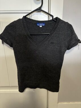 Burberry London Charcoal Knit V-Neck Short Sleeve blouse